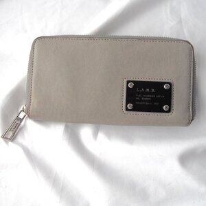 L.A.M.B. Gray Full Zip Wallet, Y2K, Vintage, Gwen Stefani